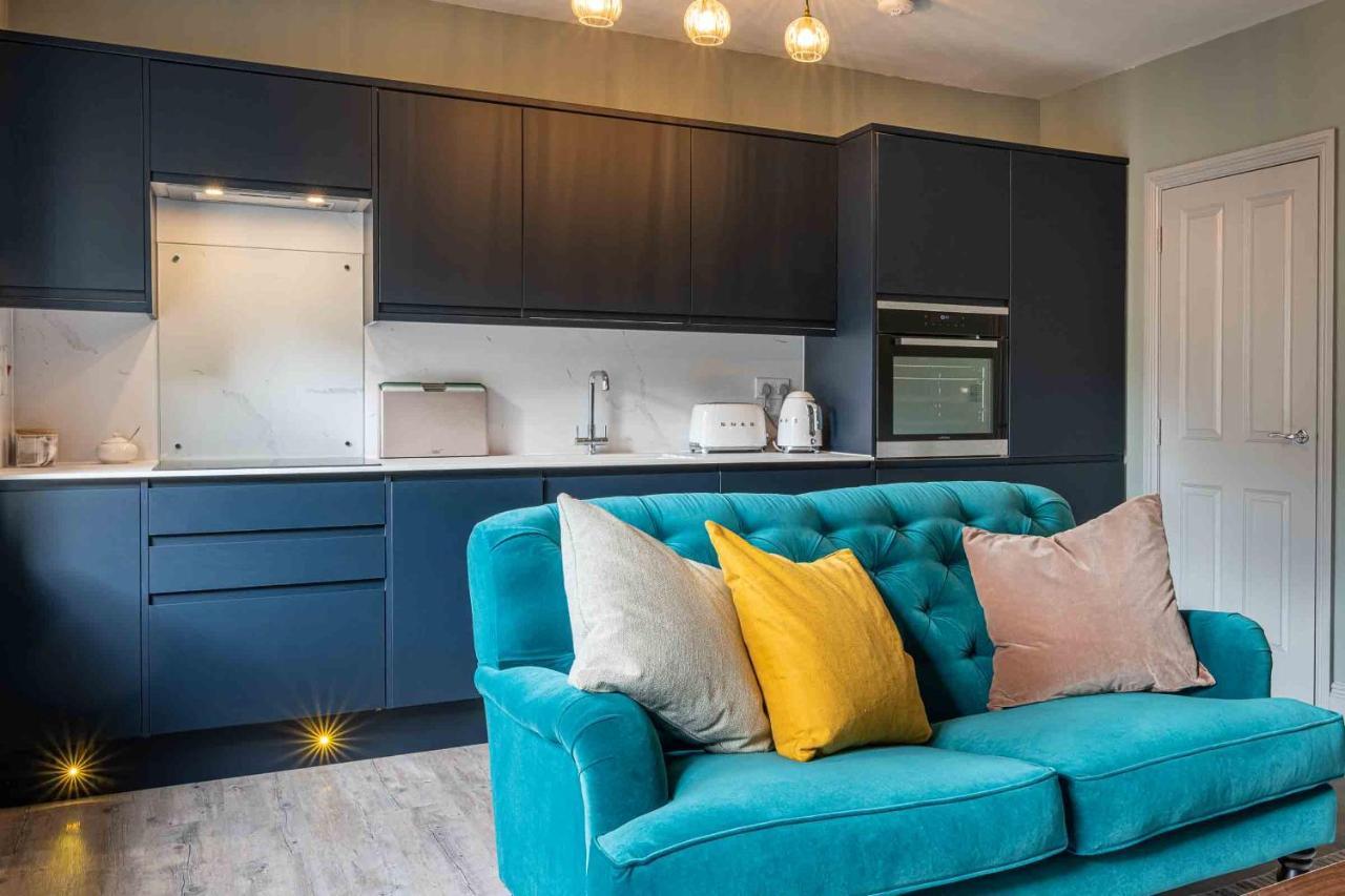Beautiful Modern 1 Bedroom Apartment, City Centre Bath Exteriör bild