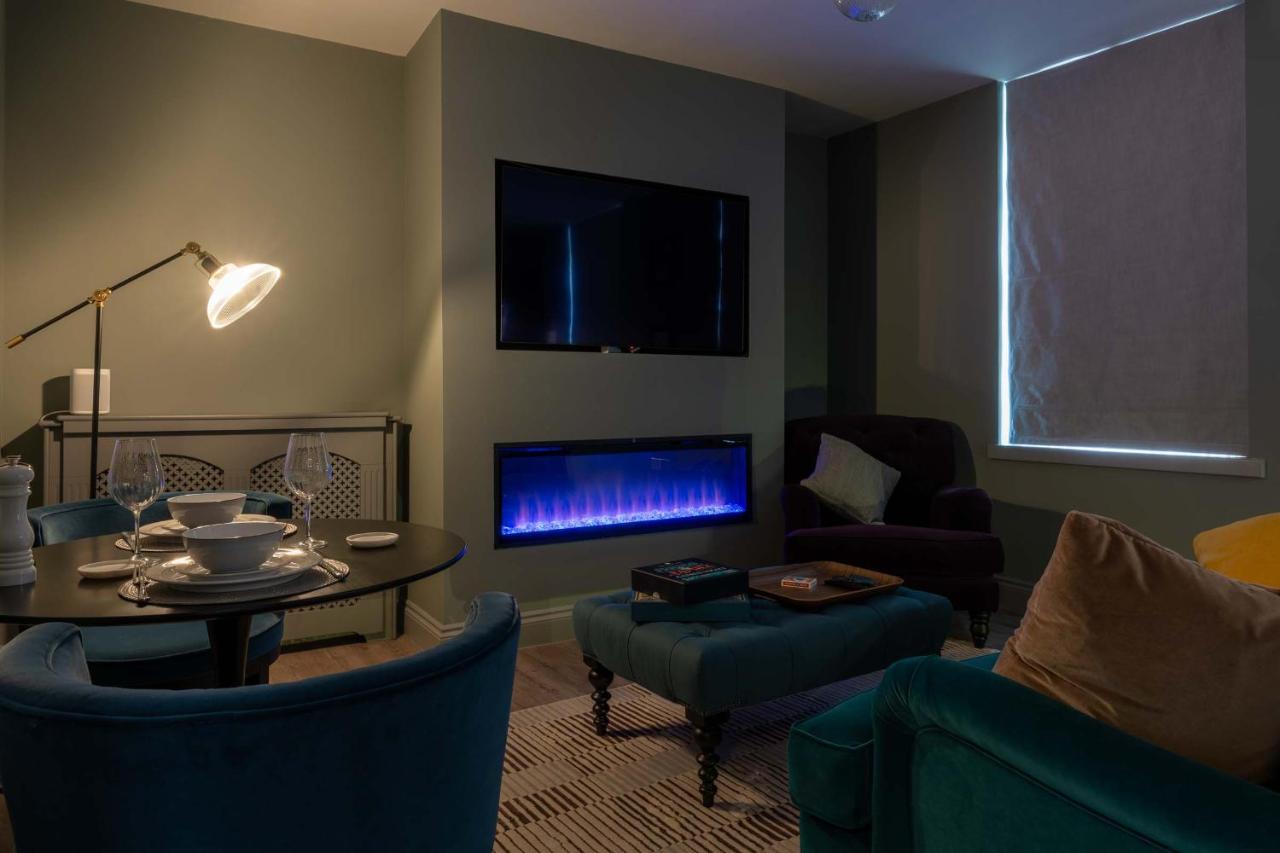 Beautiful Modern 1 Bedroom Apartment, City Centre Bath Exteriör bild